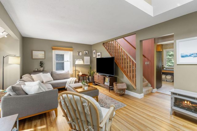 2752 Brunswick Avenue S, Saint Louis Park, MN 55416