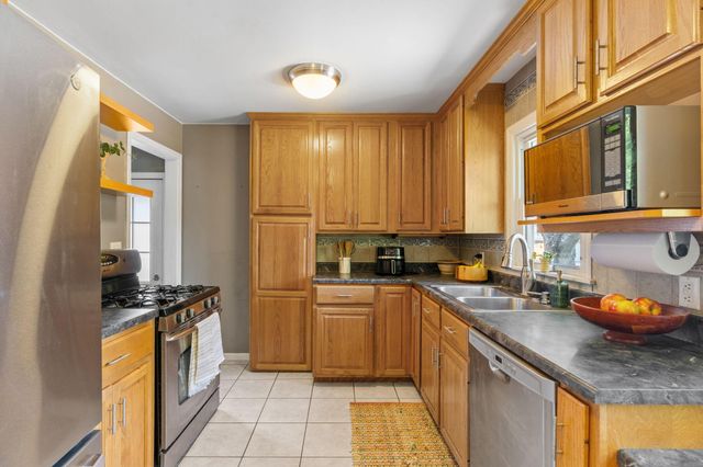 2752 Brunswick Avenue S, Saint Louis Park, MN 55416