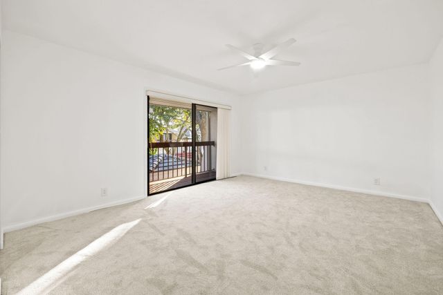 3012 Willow Ln, Hollywood, FL 33021