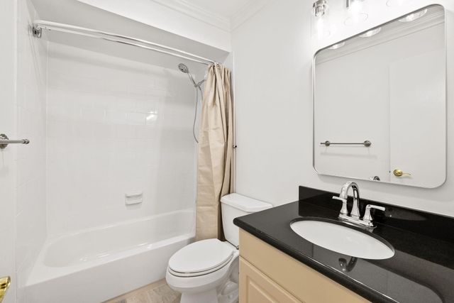 3012 Willow Ln, Hollywood, FL 33021