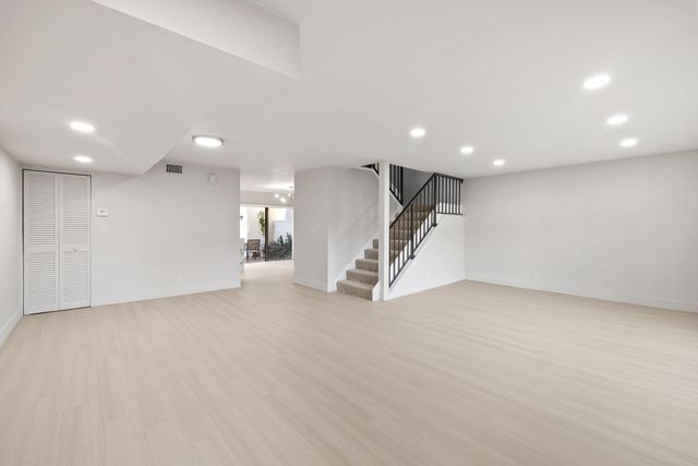 3012 Willow Ln, Hollywood, FL 33021