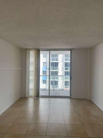 5099 NW 7th St 906, Miami, FL 33126