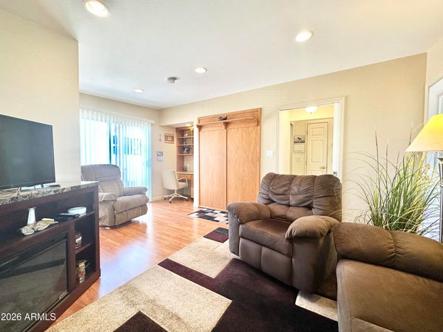 111 S GREENFIELD Road 790, Mesa, AZ 85206