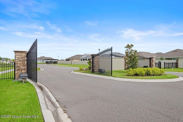 1495 Kylar Drive NW, Palm Bay, FL 32907
