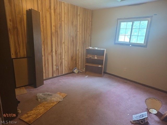 502 Maple Avenue, Sheffield Lake, OH 44054