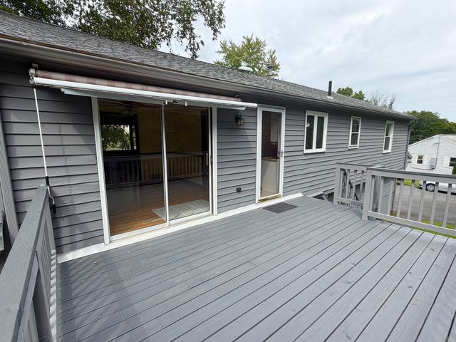 79 Porter Rd, East Longmeadow, MA 01028