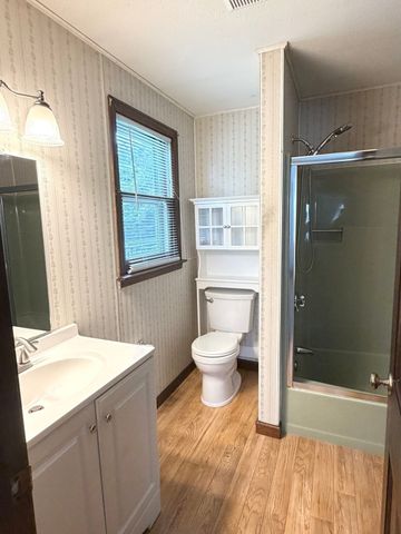 79 Porter Rd, East Longmeadow, MA 01028