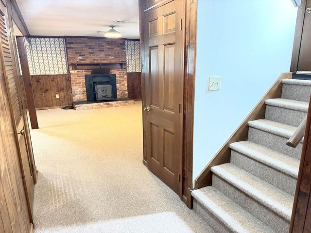 79 Porter Rd, East Longmeadow, MA 01028