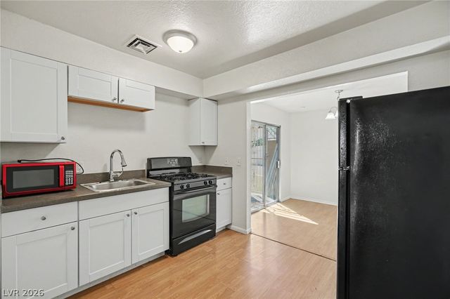 3968 Visby Lane, Las Vegas, NV 89119