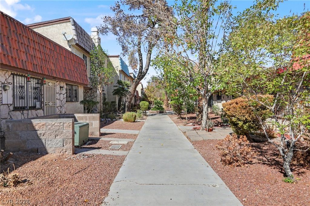 3968 Visby Lane, Las Vegas, NV 89119 — photo 2