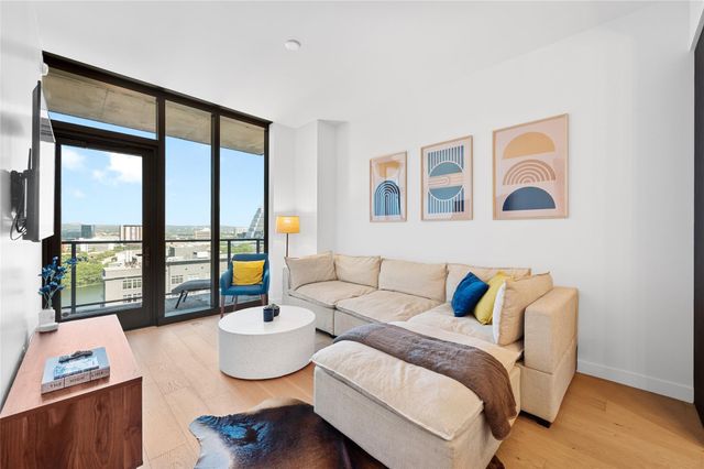 44 East Ave 1404, Austin, TX 78701