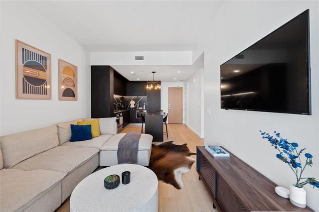 44 East Ave 1404, Austin, TX 78701