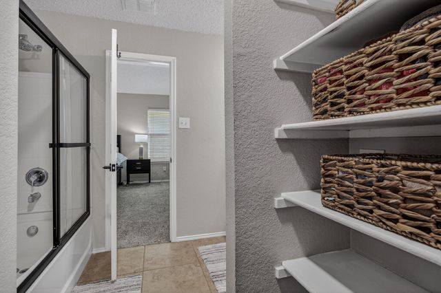 2864 Deer Ridge Drive, Rockwall, TX 75032