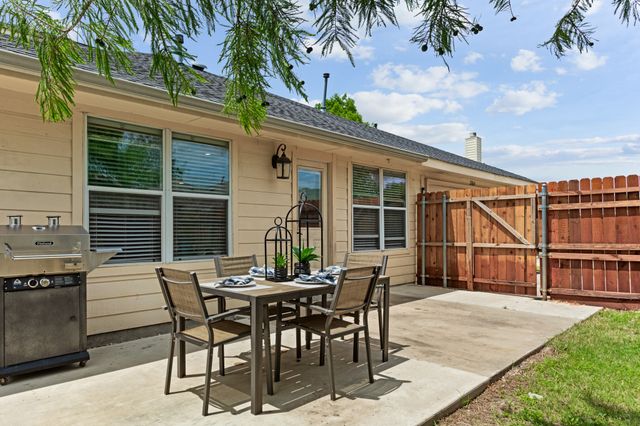 2864 Deer Ridge Drive, Rockwall, TX 75032