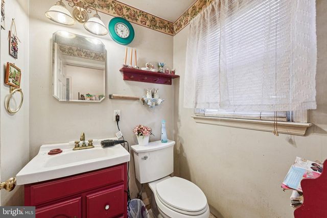 2623 BARDELL DR, Wilmington, DE 19808