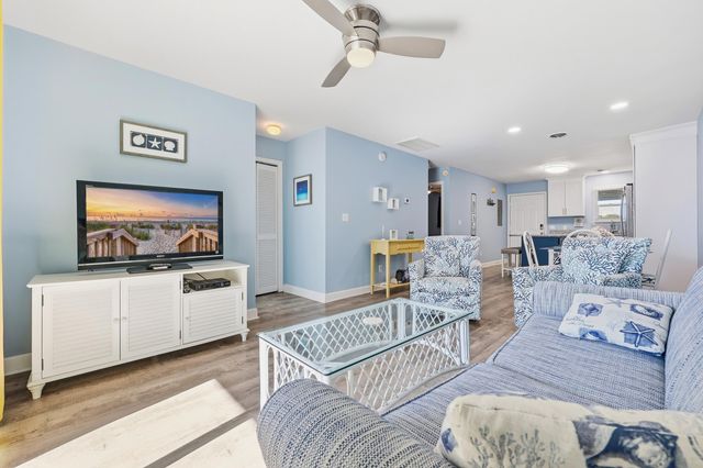 2001 Spring St Unit H2, North Myrtle Beach, SC 29582