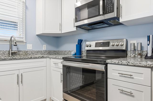 2001 Spring St Unit H2, North Myrtle Beach, SC 29582