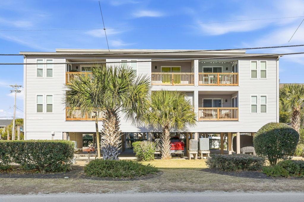 2001 Spring St Unit H2, North Myrtle Beach, SC 29582