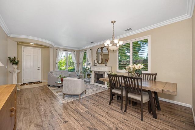 216 Needle Ct, Roseville, CA 95678