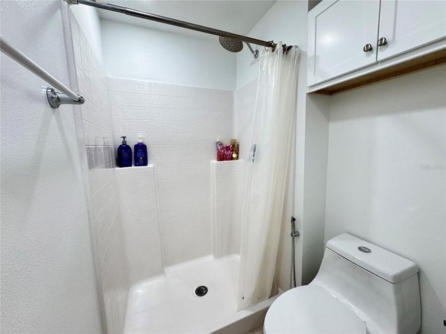 220 MILFORD STREET, Davenport, FL 33897