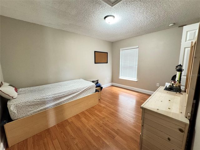 220 MILFORD STREET, Davenport, FL 33897