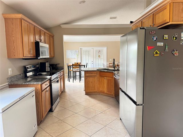 220 MILFORD STREET, Davenport, FL 33897