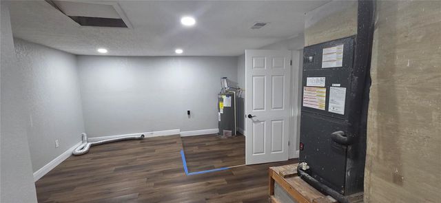 1304 MAYFLOWER DRIVE, Lakeland, FL 33810