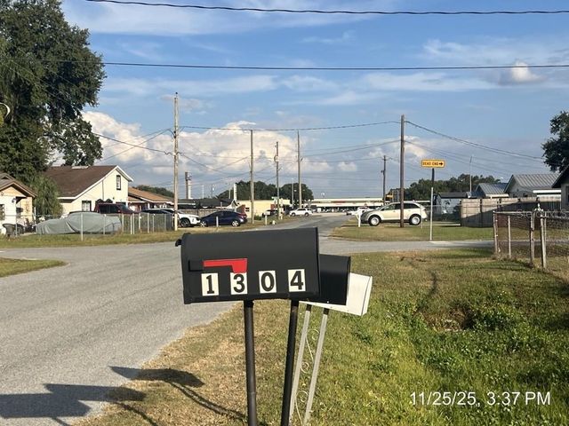 1304 MAYFLOWER DRIVE, Lakeland, FL 33810