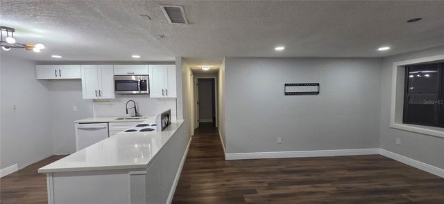 1304 MAYFLOWER DRIVE, Lakeland, FL 33810