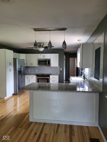 12609 Markay Drive, Fishers, IN 46038
