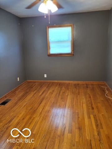 12609 Markay Drive, Fishers, IN 46038