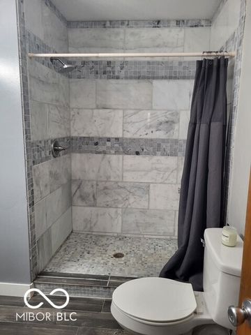 12609 Markay Drive, Fishers, IN 46038