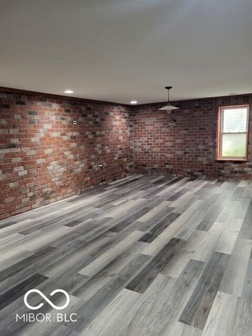 12609 Markay Drive, Fishers, IN 46038