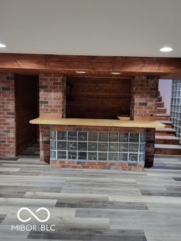 12609 Markay Drive, Fishers, IN 46038