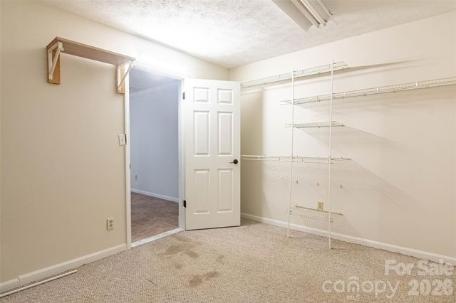 120 Breckenridge Court, Hendersonville, NC 28739