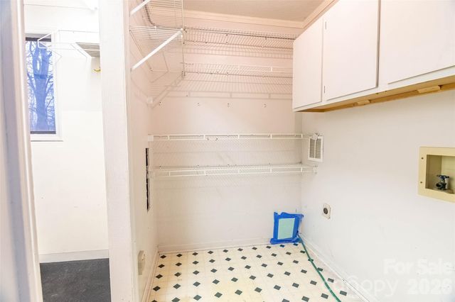 120 Breckenridge Court, Hendersonville, NC 28739