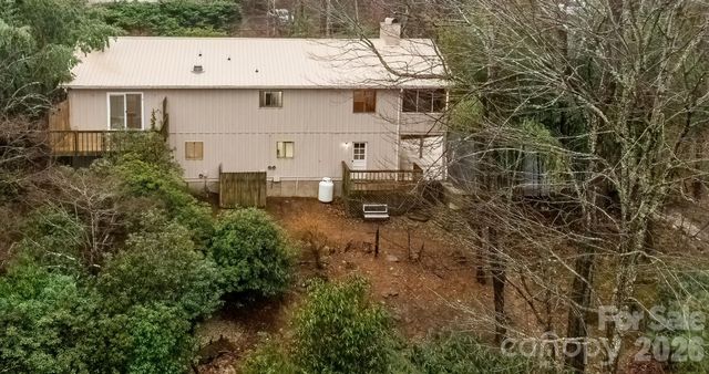 120 Breckenridge Court, Hendersonville, NC 28739