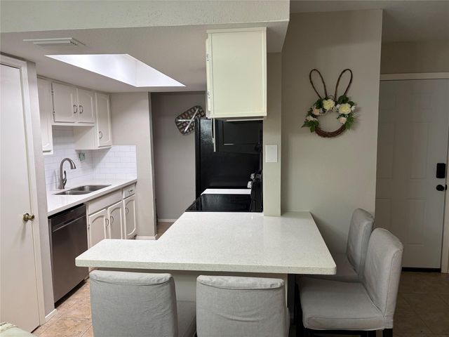 14555 Wunderlich Drive 2201, Houston, TX 77069