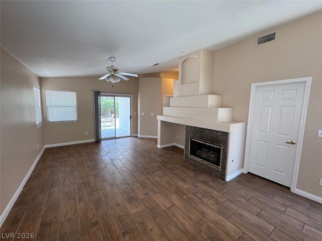 1574 Autum Hill, Henderson, NV 89052