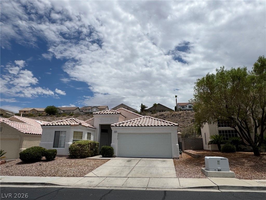 1574 Autum Hill, Henderson, NV 89052
