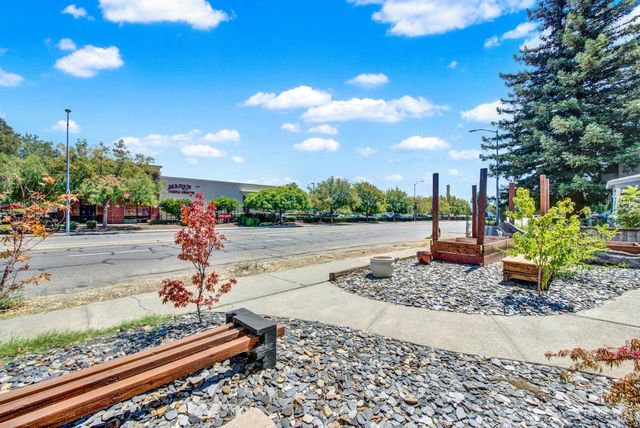 512 Davis St, Vacaville, CA 95688