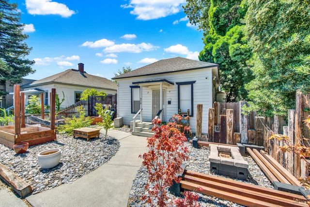 512 Davis St, Vacaville, CA 95688