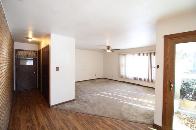 W153N9972 Neptune DRIVE, Germantown, WI 53022