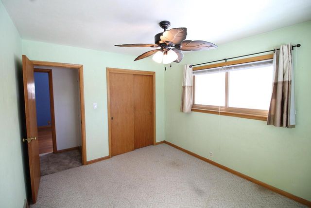 W153N9972 Neptune DRIVE, Germantown, WI 53022