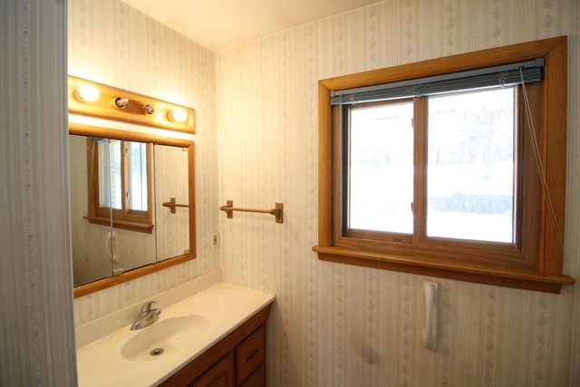 W153N9972 Neptune DRIVE, Germantown, WI 53022