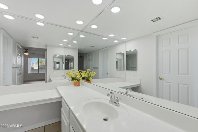 17404 N 99TH Avenue 106, Sun City, AZ 85373