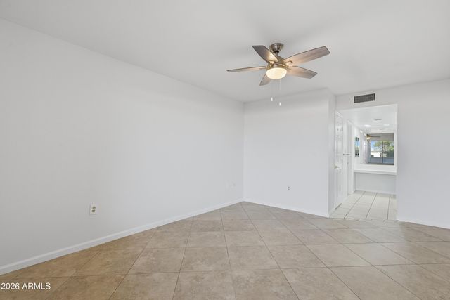 17404 N 99TH Avenue 106, Sun City, AZ 85373