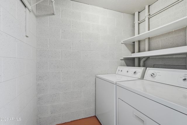 17404 N 99TH Avenue 106, Sun City, AZ 85373