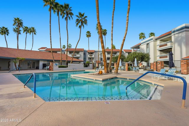 17404 N 99TH Avenue 106, Sun City, AZ 85373