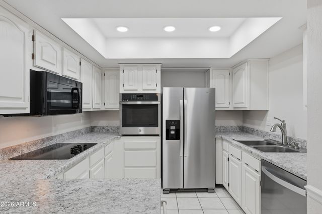 17404 N 99TH Avenue 106, Sun City, AZ 85373